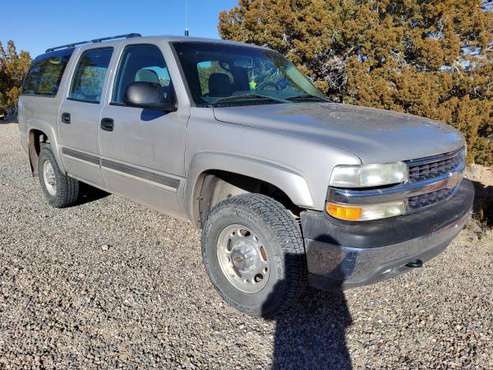 2005 Chevy Suburban 2500 8 1 L, 4WD for sale in Placitas, NM