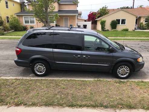 Chrysler Town and Country Limited for sale in Torrance, CA