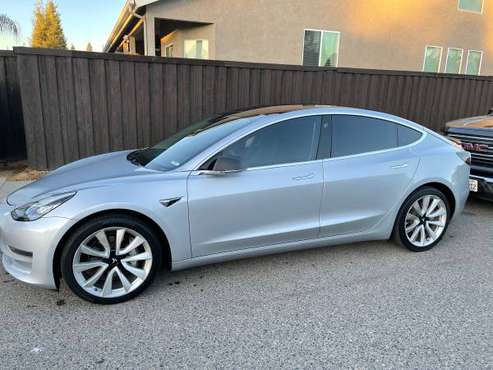 2018 Tesla Model 3 All Wheel Drive W/ Full Self Driving- $45,000 -... for sale in Fresno, CA