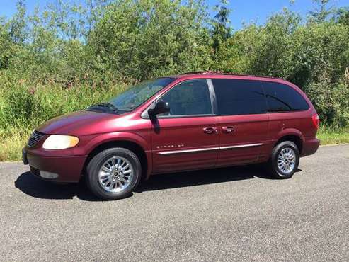 2001 Chrysler Town and Country Limited 4dr Extended Mini-Van for sale in Olympia, WA