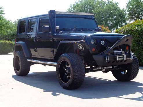 2010 Wrangler Unlimited 4WD 4 door 7 Passenger No Accident Must See for sale in Dallas, TX