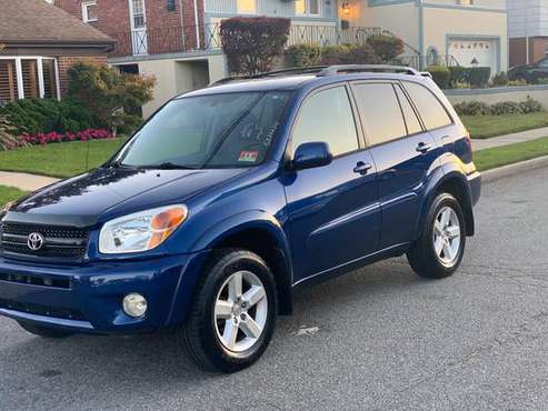 2004 Toyota RAV4 L 4x4 perfect condotion blue-black for sale in Lawrence, NY