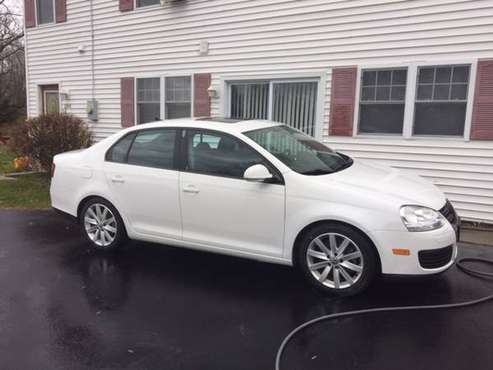 2010 vw jetta wolfsburg - cars & trucks - by owner - vehicle... for sale in Albany, NY