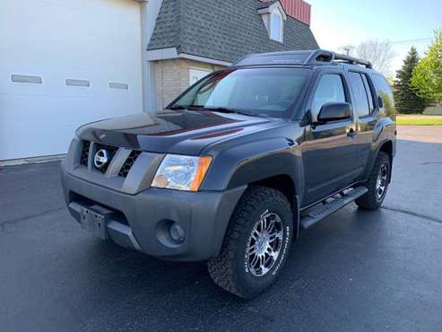 2008 Nissan Xterra S 4x4 Clean Carfax Dealer Maintained - cars & for sale in Naperville, IL