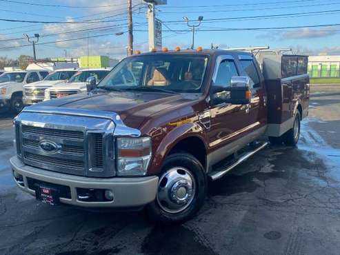2008 Ford F-350 F350 F 350 Super Duty Lariat 4dr Crew Cab LB DRW RWD... for sale in Morrisville, PA