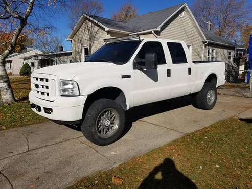 2001 Ford F250 4x4 Lifted | RUNS GREAT | CLEAN - cars & trucks - by... for sale in Port Huron, MI