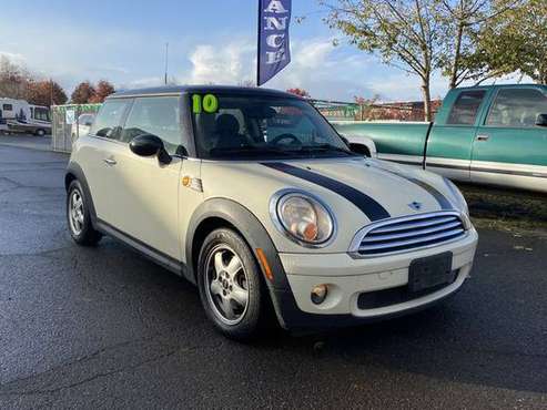 2010 MINI Hardtop - Financing Available! - cars & trucks - by dealer... for sale in Dallas, OR