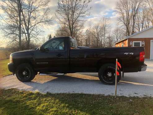 2008 CHEVY SILVERADO 4X4 - cars & trucks - by owner - vehicle... for sale in Westford, VT