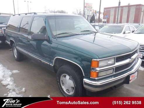 1997 Chevrolet Suburban - - by dealer - vehicle for sale in Des Moines, IA