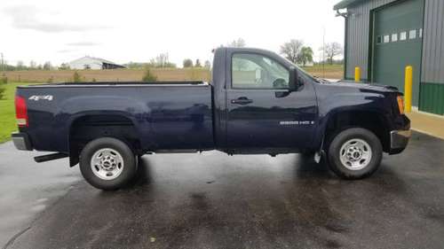 2007 GMC SIERRA 2500 4x4 REGULAR CAB-NICE CONDITION! - cars & for sale in Perry, MI