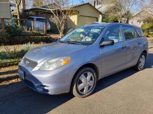 Toyota Matrix - cars & trucks - by owner - vehicle automotive sale for sale in Portland, OR