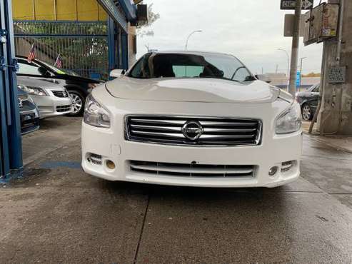 2012 NISSAN MAXIMA PREMIUM / NAVIGATION/ PANO / $7200 NEGOTIABLE -... for sale in Woodside, NY