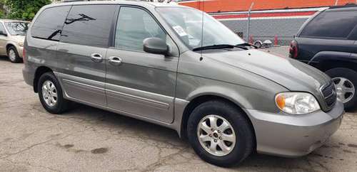2005 Kia Sedona SEL minivan for sale - - by dealer for sale in Columbus, OH