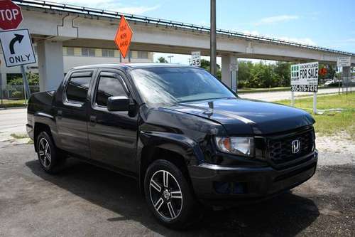 2014 Honda Ridgeline Sport 4x4 4dr Crew Cab Pickup Truck - cars & for sale in Miami, CA