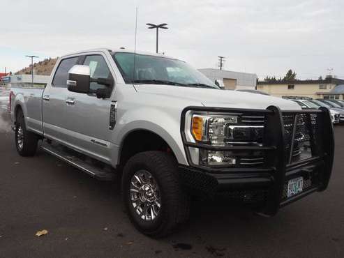 2017 Ford F-350 Super Duty Lariat - cars & trucks - by dealer -... for sale in Bend, OR