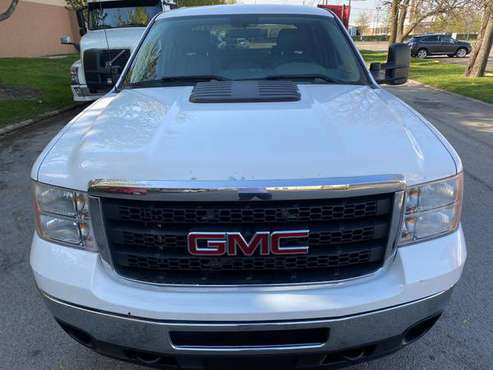 Gmc Sierra 2500 2012 for sale in Chicago, IL