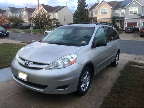 2006 Toyota Sienna LE AWD - cars & trucks - by owner - vehicle... for sale in Sewell, NJ