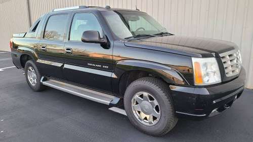 2005 Cadillac Escalade EXT 6 0L AWD, 228k mi, Trades Welcome - cars for sale in Carmel, IN