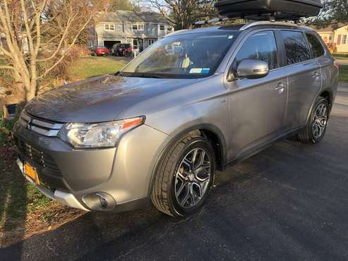 2015 Mitsubishi OUTLANDER SPORT 6 CYL - cars & trucks - by owner -... for sale in Fairport, NY