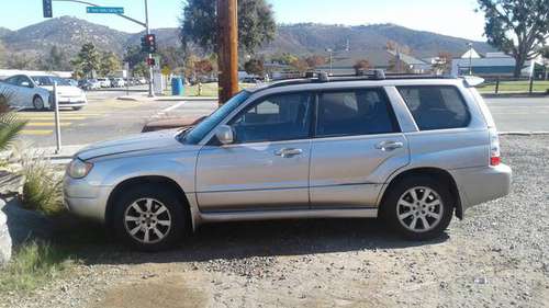 2006 Subaru Forester wagon, 4cyl Auto, Sunroof, All Power, Needs... for sale in San Marcos, CA