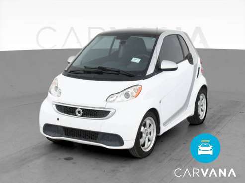 2013 smart fortwo Pure Hatchback Coupe 2D coupe White - FINANCE... for sale in Cambridge, MA
