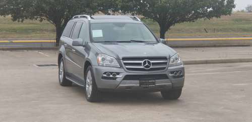 2011 MERCEDES-BENZ GL450 4MATIC 98K - cars & trucks - by owner -... for sale in Houston, TX