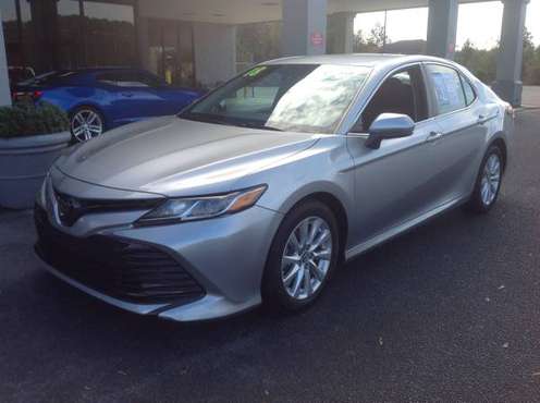 2018 TOYOTA CAMRY - cars & trucks - by dealer - vehicle automotive... for sale in Lumberton, NC