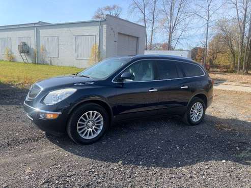 2008 Buick Enclave with 134,xxx miles - cars & trucks - by owner -... for sale in Warren, MI