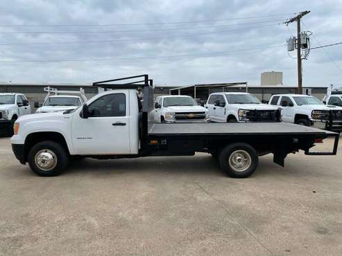 2011 GMC 3500 Flatbed Dually 6 0 Gas Power Liftgate for sale in Mansfield, TX