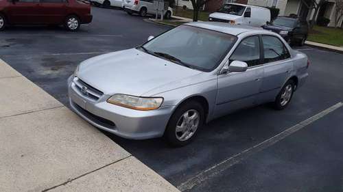 2000 Honda Accord LX - cars & trucks - by owner - vehicle automotive... for sale in Greenville, NC