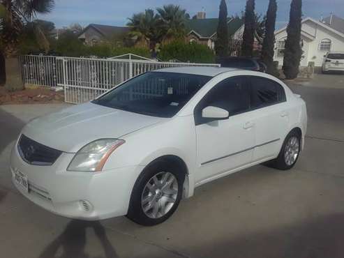 Nissan Sentra 2011 - cars & trucks - by owner - vehicle automotive... for sale in El Paso, TX