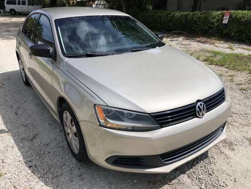 2012 VW JETTA- 109K MILES, ACCIDENT FREE - cars & trucks - by owner... for sale in St. Augustine, FL