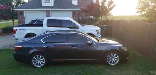 Super nice LEXUS ls 460 Priced to sell for sale in Tallassee, AL