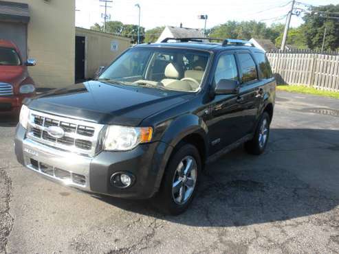 2008 FORD ESCAPE LIMITED 4X4 for sale in Roseville, MI