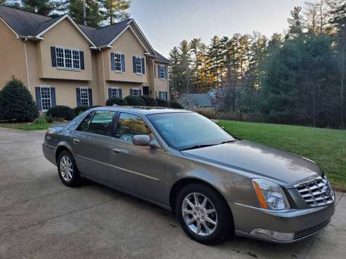2010 Cadillac DTS ..115kmiles - cars & trucks - by owner - vehicle... for sale in Mills River, NC
