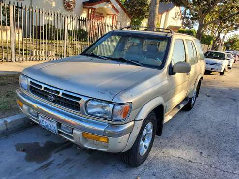 2001 Nissan Pathfinder running good registered - cars & trucks - by... for sale in Lynwood, CA