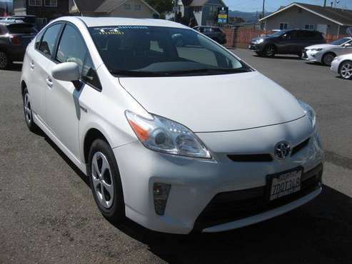2014 Toyota Prius Level III Navigation 1, 000 Miles Like Brand New ! for sale in Fortuna, CA