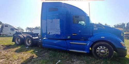 2016 Kenworth T680, T/A, Sleeper, Non-Running RTR 1033663-01 - cars for sale in Carson, VA