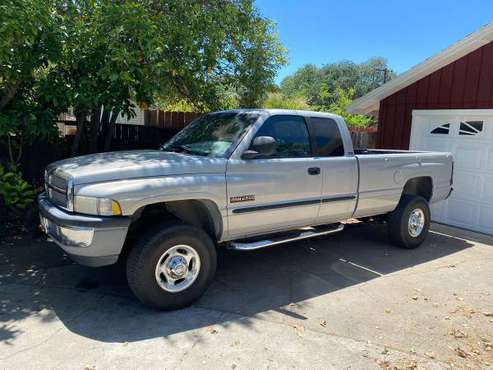 2000 Dodge 2500 diesel 4x4 low miles for sale in North Highlands, CA