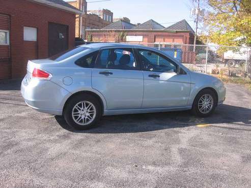 2009FORD FOCUS SE - cars & trucks - by owner - vehicle automotive sale for sale in Tonawanda, NY