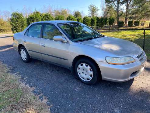 1998 Honda Accord - cars & trucks - by owner - vehicle automotive sale for sale in Campobello, SC