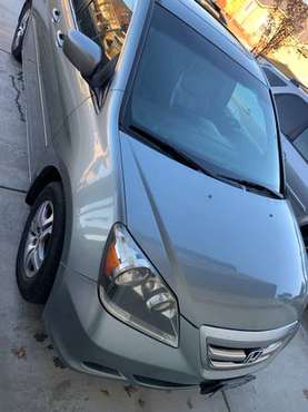 2005 Honda Odyssey EXL - cars & trucks - by owner - vehicle... for sale in Redmond, OR