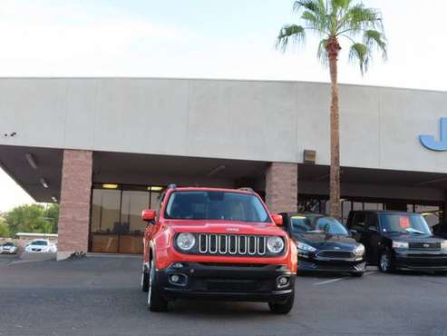 2015 Jeep Renegade Latitude Sport 4dr / CLEAN IN/OUT / GREAT... for sale in Tucson, AZ