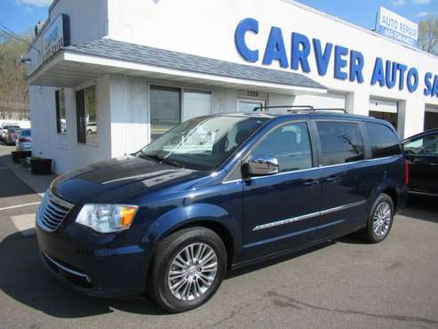 2014 Chrysler Town and Country Touring L Leather only 69K! Warranty! for sale in Minneapolis, MN
