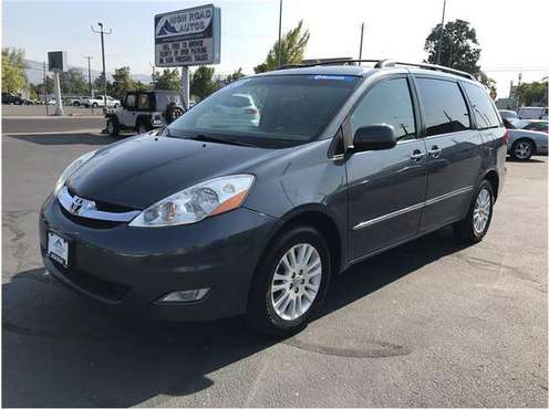 2008 Toyota Sienna Limited AWD **1-Owner** - cars & trucks - by... for sale in Medford, OR