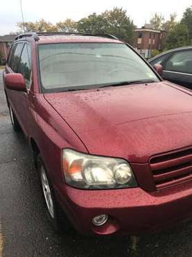 2006 Highlander 4x4 Low Miles 89500 No Accident 1 family own GR8 SUV for sale in Wethersfield, CT