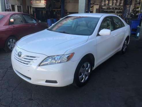 2008 Toyota Camry LE - cars & trucks - by dealer - vehicle... for sale in Panorama City, CA