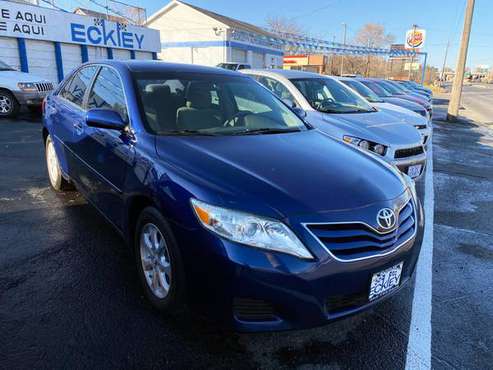 2011 TOYOTA CAMRY SE - BUY HERE PAY HERE - cars & trucks - by dealer... for sale in Omaha, NE