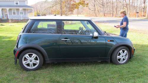 2006 mini cooper - cars & trucks - by owner - vehicle automotive sale for sale in Greenfield, MA