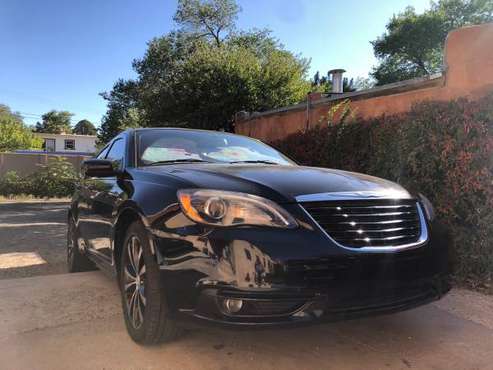 2011 Chrysler 200S - cars & trucks - by owner - vehicle automotive... for sale in Santa Fe, NM